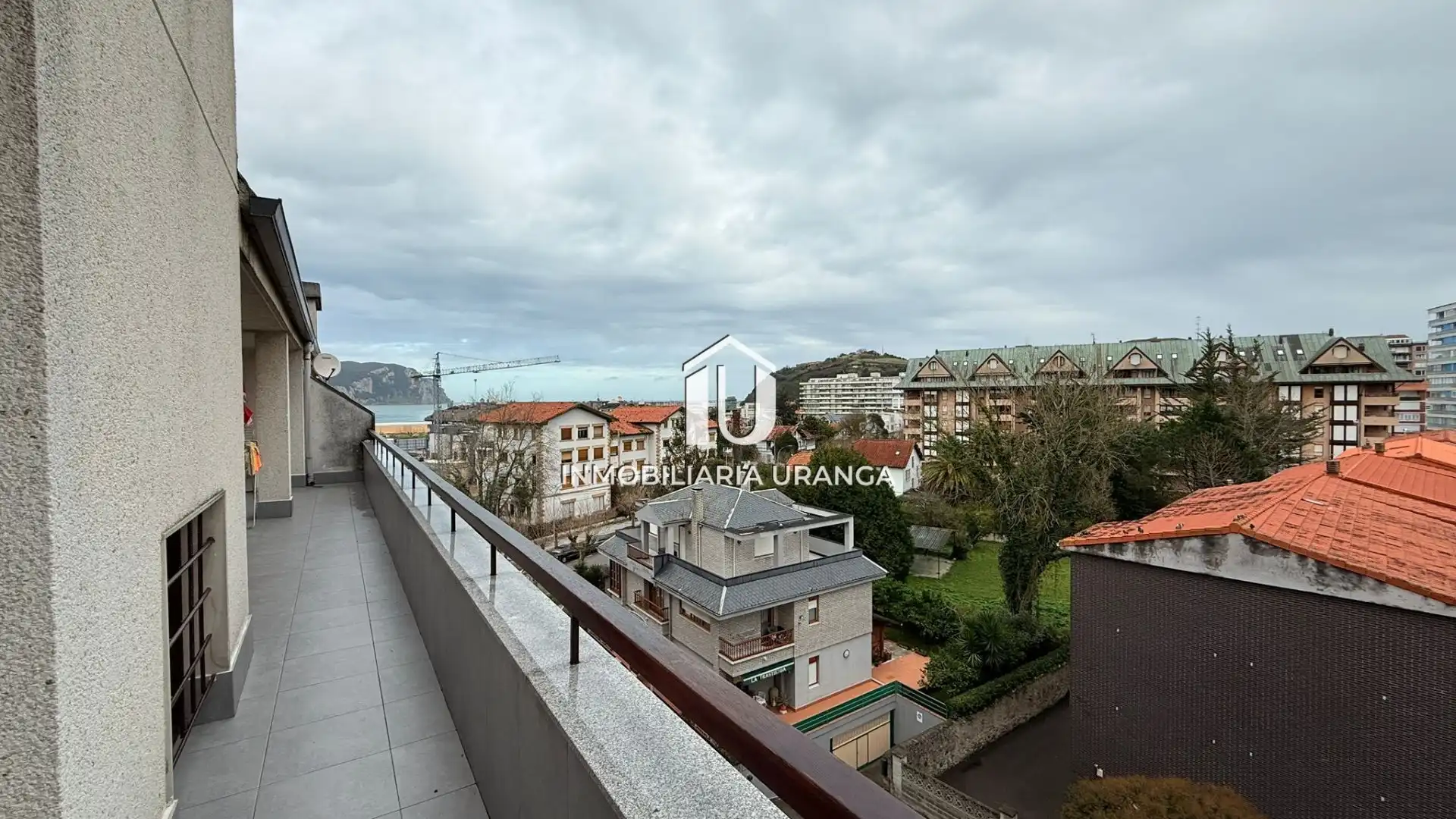 Exterior view of Flat for sale in Laredo  with Heating, Terrace and Storage room