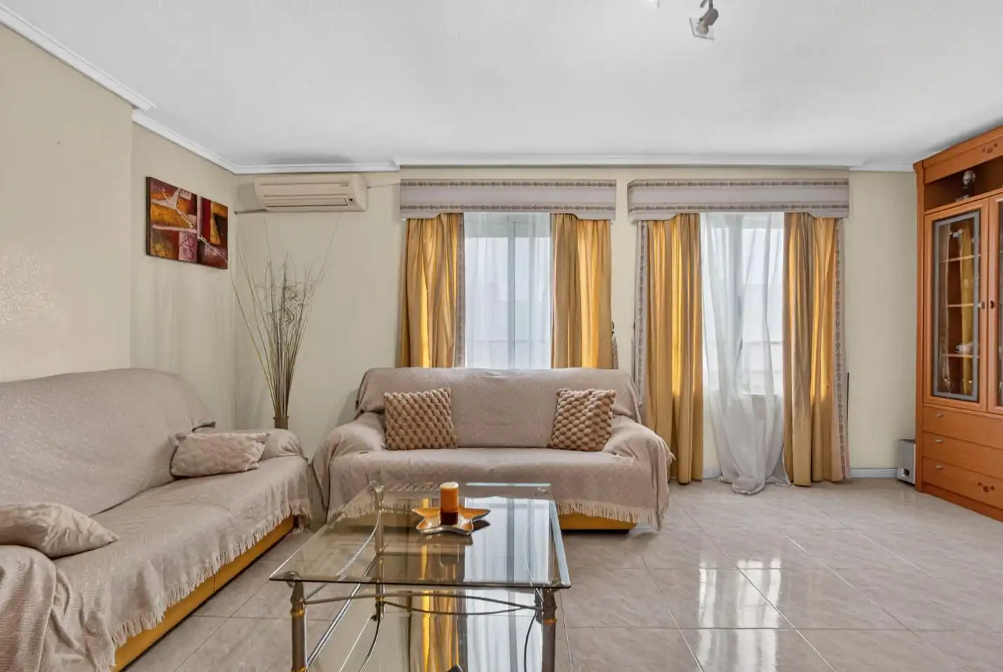 Sala d'estar de Àtic en venda en Centro