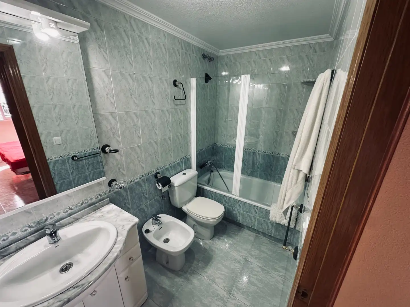 Badezimmer von Wohnung zur Miete in Santa Pola mit Klimaanlage, Terrasse und Möbliert