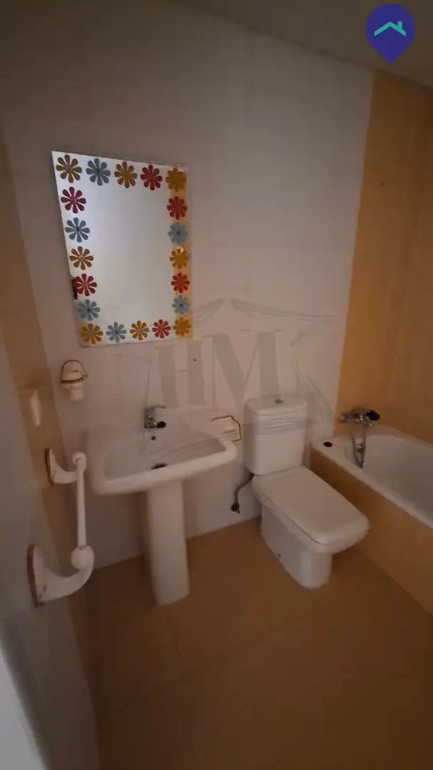 Bany de Casa o xalet en venda en Las Ventas de Retamosa amb Calefacció, Jardí privat i Terrassa