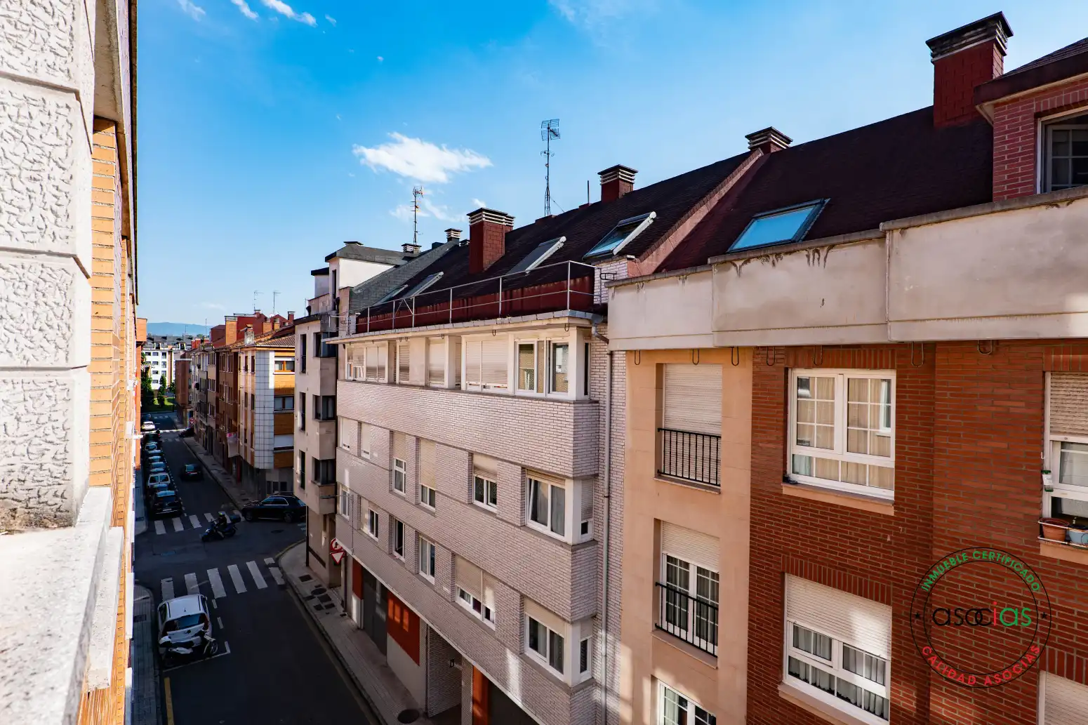 Vista exterior de Piso en venta en Gijón  con Calefacción, Parquet y Trastero