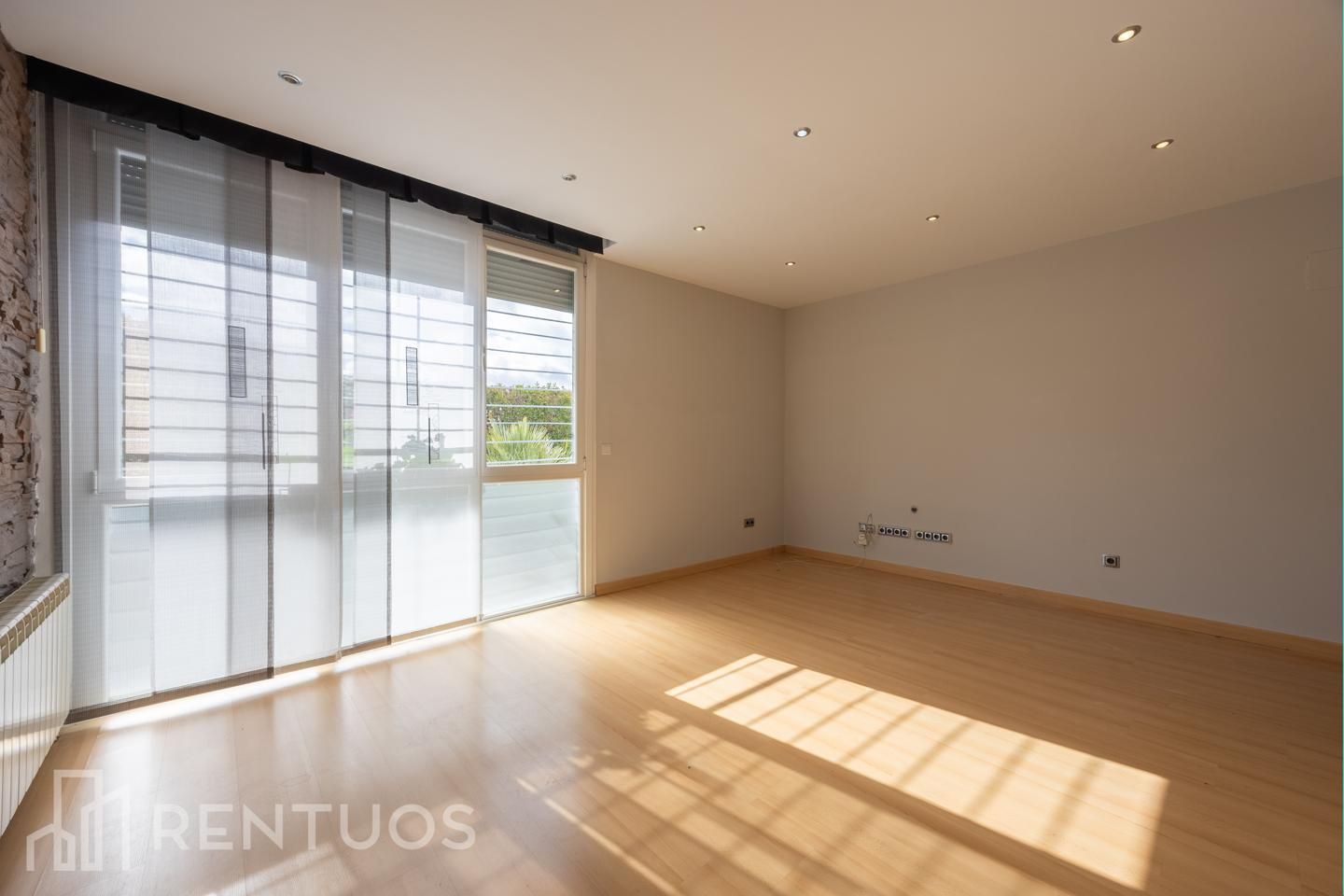 Sala de estar de Planta baja de alquiler en Parla con Aire acondicionado, Calefacción y Trastero