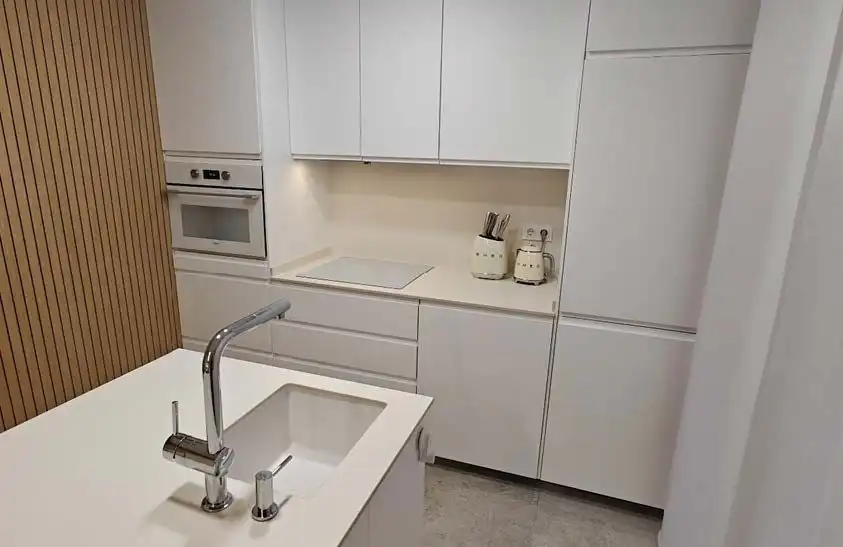 Cuina de Pis en venda en Pozuelo de Alarcón amb Aire condicionat, Calefacció i Terrassa