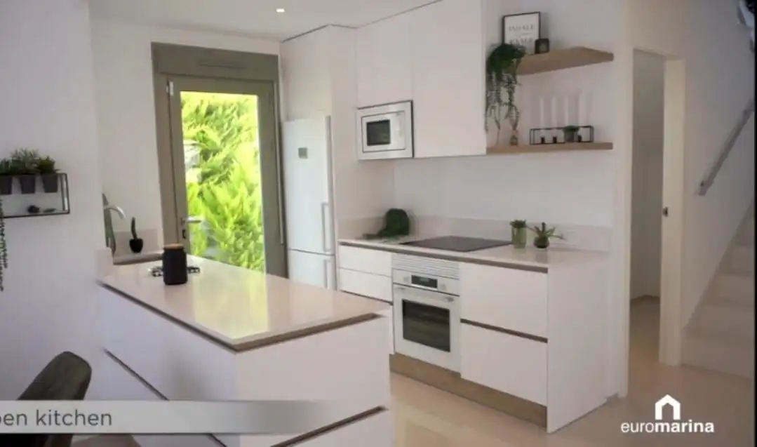 Cocina de Casa o chalet en venta en Los Alcázares con Terraza