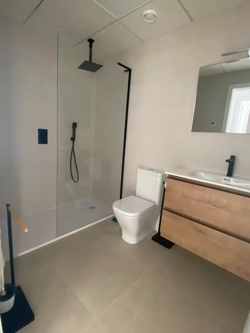 Baño de Casa o chalet en venta en San Pedro del Pinatar con Aire acondicionado, Calefacción y Jardín privado