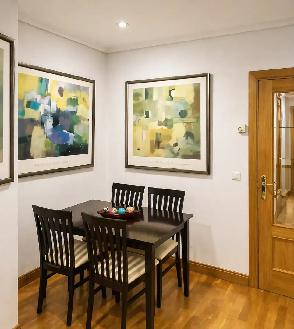 Comedor de Piso de alquiler en Santander con Calefacción, Amueblado y Horno