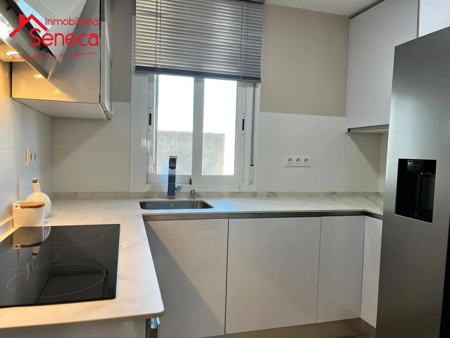 Kitchen of Flat for sale in Córdoba  with Air Conditioner, Heating and Furnished