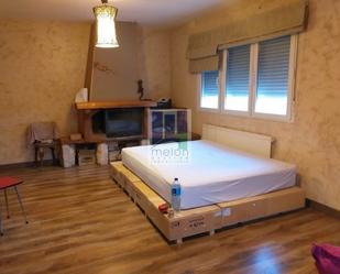 Bedroom of House or chalet for sale in Madrigalejo del Monte