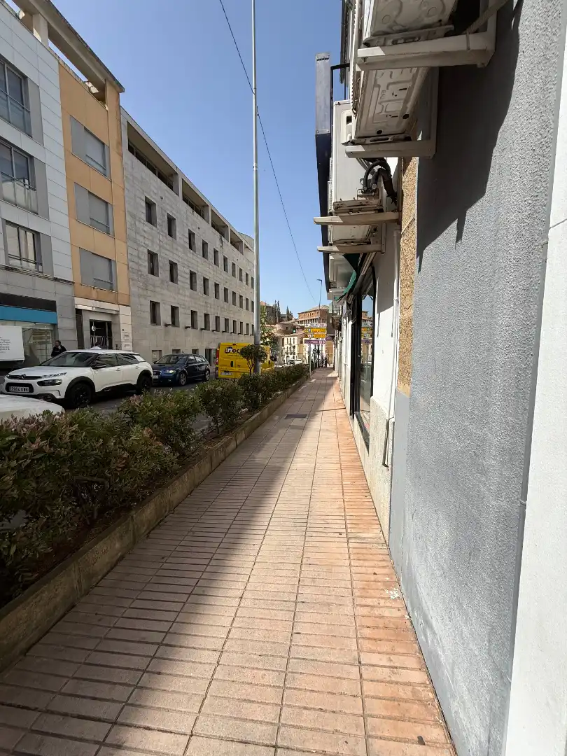 Gewerbefläche zur Miete in Calle Alfonso VIII, imagen 4