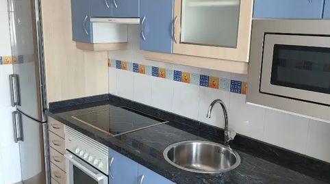 Foto 3 de Piso en venta en Calle Luis Suárez Ximielga, 32, Colloto, Oviedo
