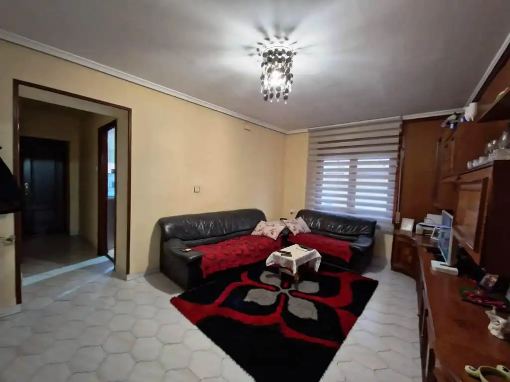 Sala d'estar de Casa o xalet en venda en Binéfar amb Calefacció, Terrassa i Traster