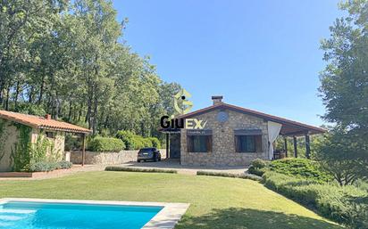 Exterior view of Country house for sale in Cuacos de Yuste