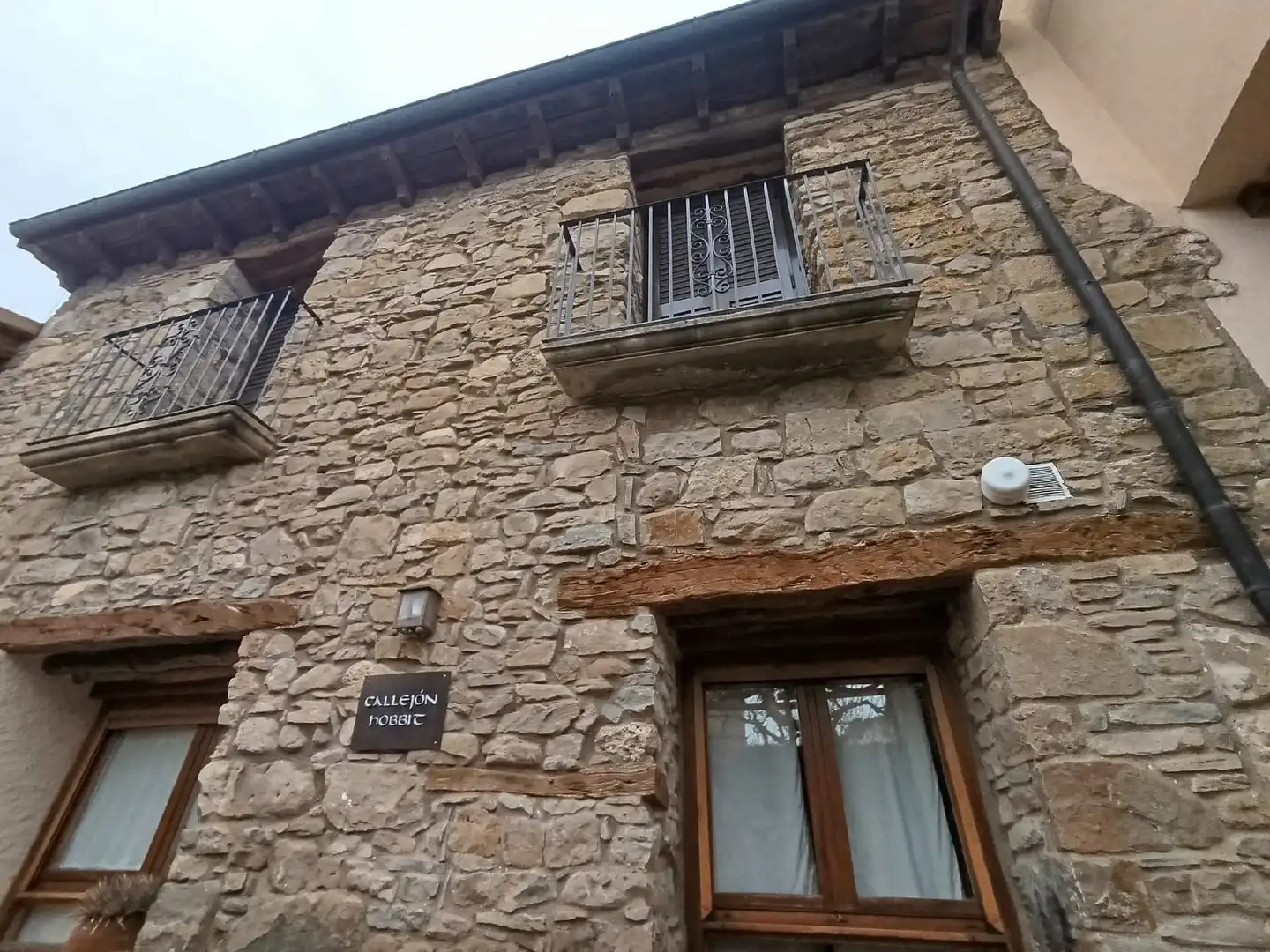 Vista exterior de Casa o xalet en venda en Graus amb Calefacció, Jardí privat i Traster