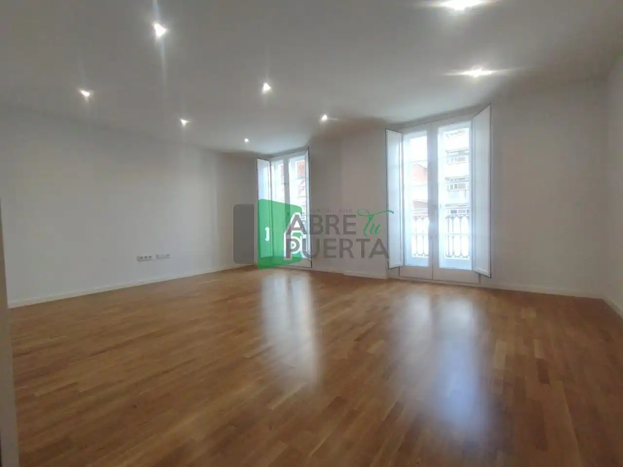 Flat with terrace for sale in Centro, imagen 9
