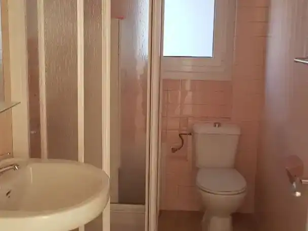 Bany de Casa o xalet en venda en Oleiros amb Balcó