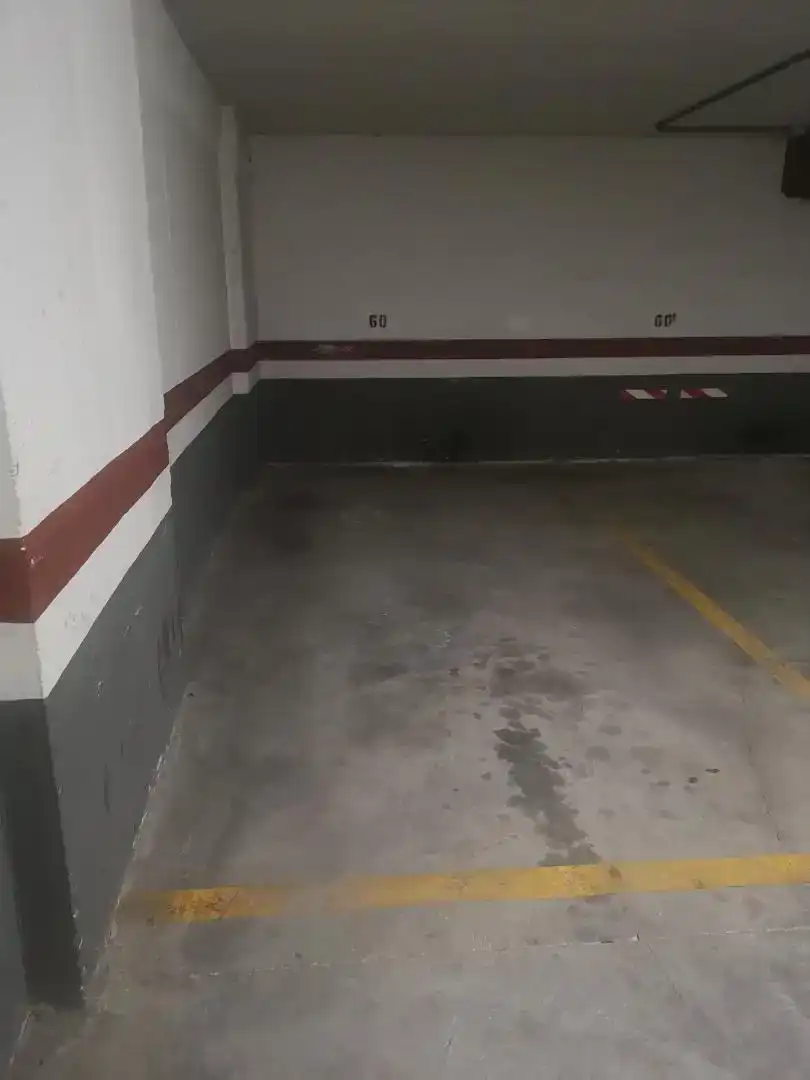 Aparcament de Garatge de lloguer en Valencia