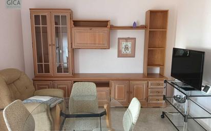 Living room of Flat for sale in Algeciras  with Air Conditioner, Heating and Balcony