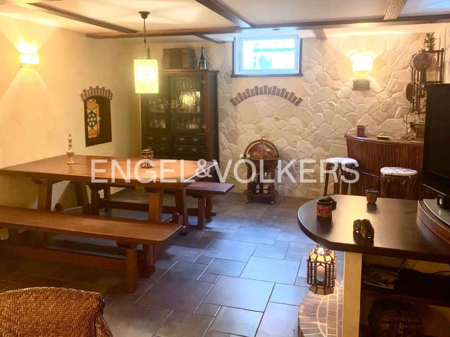 Casa o xalet en venda en Santa Cruz de Bezana amb Calefacció, Jardí privat i Parquet