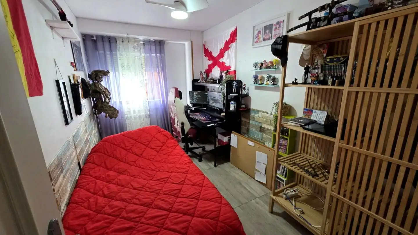 Habitación de Piso en venta en San Sebastián de los Reyes con Terraza y Balcón