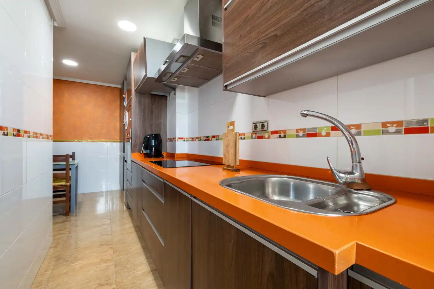Küche von Wohnung zum Verkauf in Las Torres de Cotillas mit Klimaanlage, Terrasse und Abstellraum