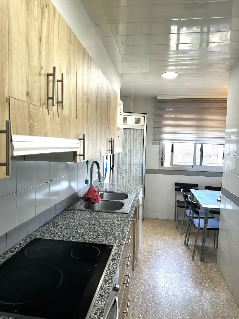 Kitchen of Flat for sale in Badalona  with Air Conditioner, Heating and Parquet flooring