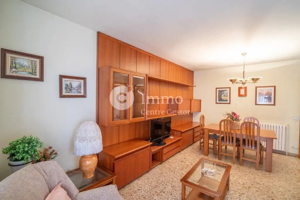 Sala d'estar de Casa adosada en venda en Almenar amb Aire condicionat, Calefacció i Terrassa
