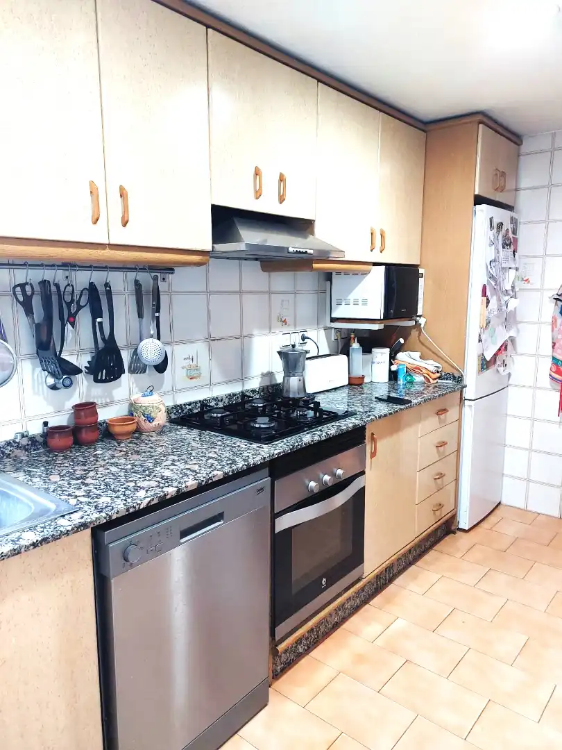 Cocina de Piso en venta en Valencia con Aire acondicionado, Horno y Balcón