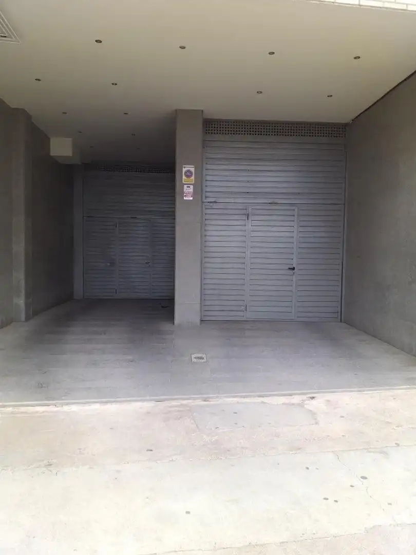 Parking for sale in c( de la generalitat, imagen 6