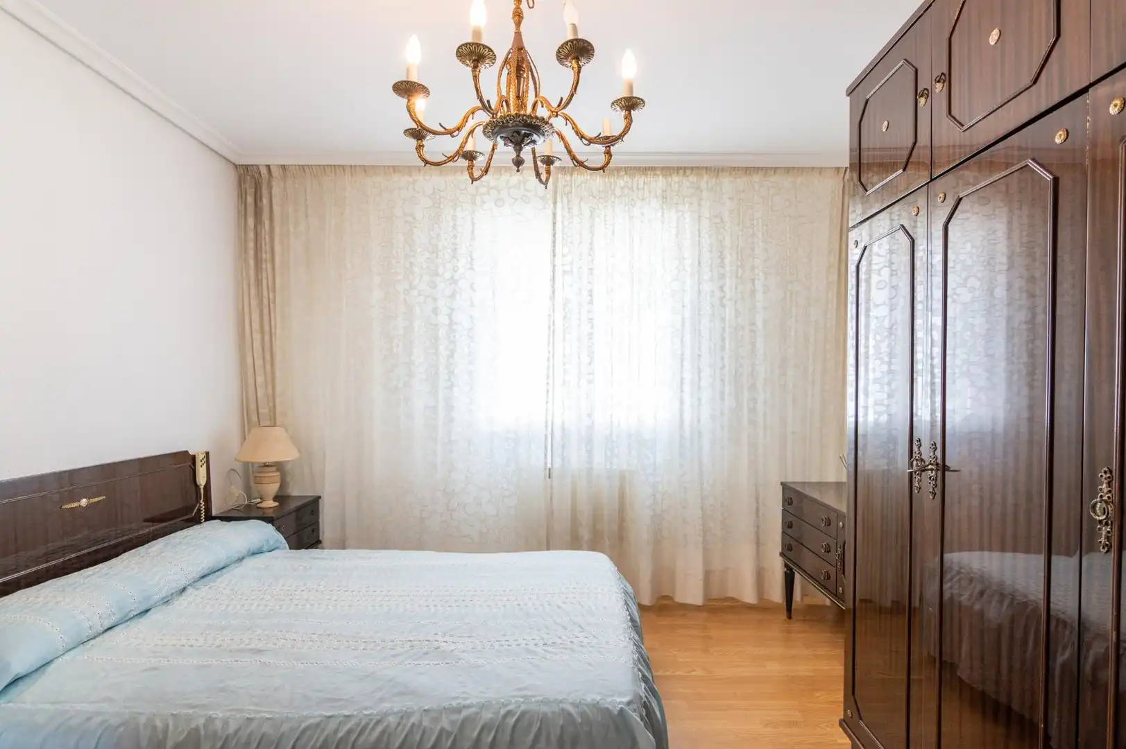 Habitación de Piso en venta en  Pamplona / Iruña con Calefacción, Parquet y Balcón