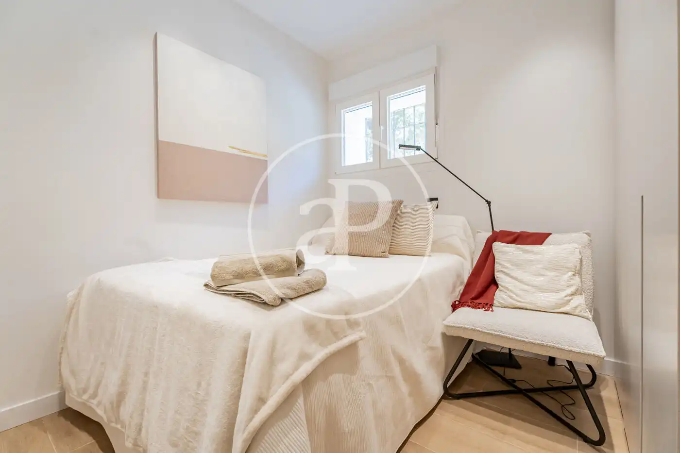 Bedroom of Flat for rent in Madrid  with Air Conditioner, Heating and Furnished