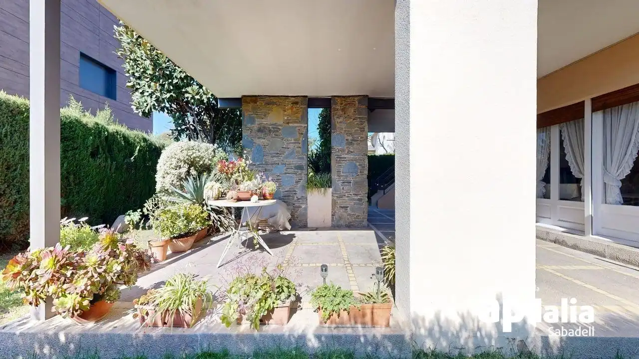 Terrassa de Casa o xalet en venda en Barberà del Vallès amb Calefacció, Jardí privat i Terrassa