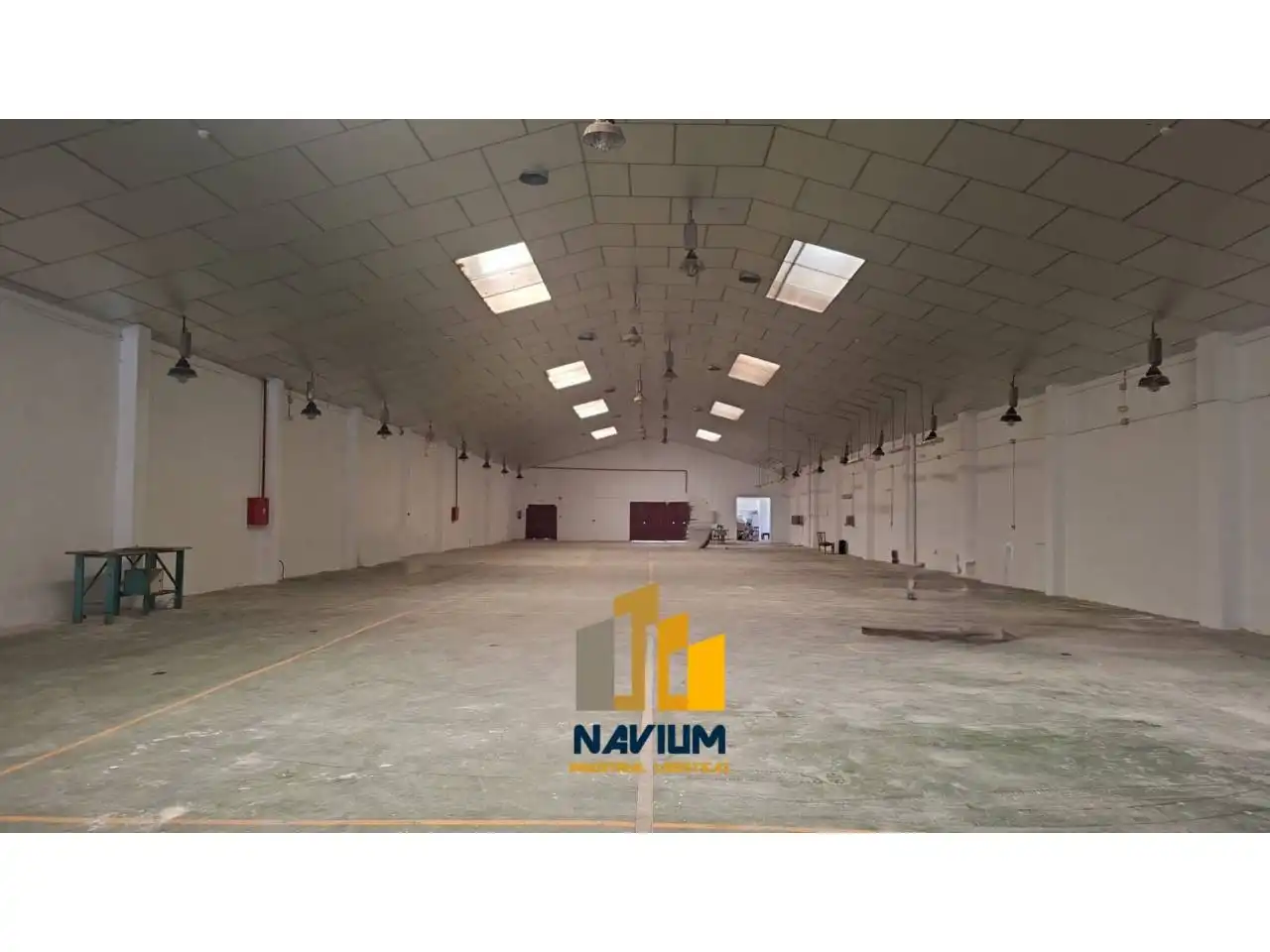 Nave industrial in vendita a Parque Cataluña, imagen 2