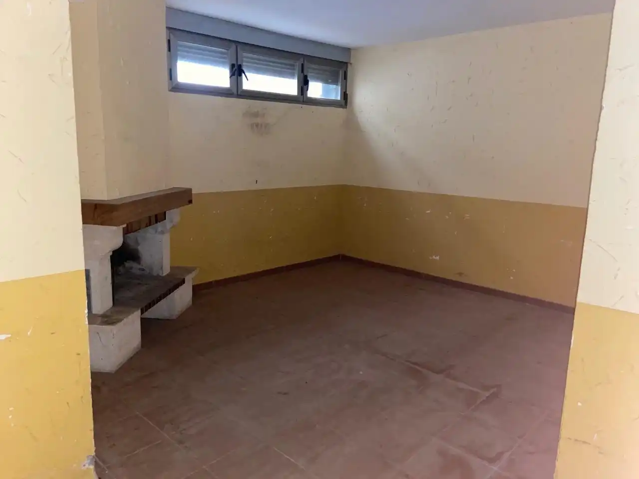 Casa adosada en venta en Villarrubia de los Ojos con Calefacción, Terraza y Trastero