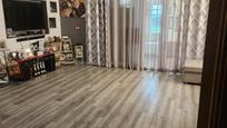 Sala d'estar de Casa adosada en venda en Finestrat amb Aire condicionat, Calefacció i Jardí privat