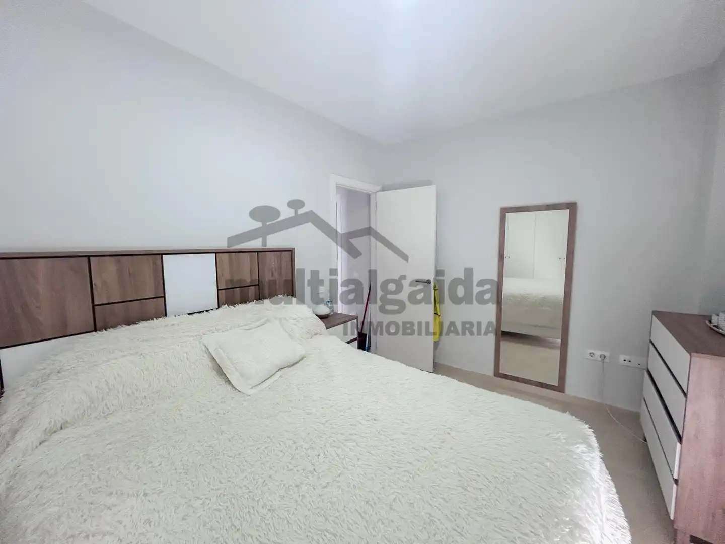 Schlafzimmer von Wohnung zum Verkauf in Arcos de la Frontera mit Klimaanlage, Terrasse und Abstellraum
