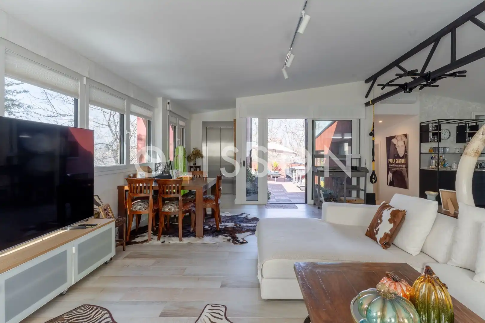Sala de estar de Casa o chalet en venta en Madrid con Aire acondicionado, Calefacción y Jardín privado