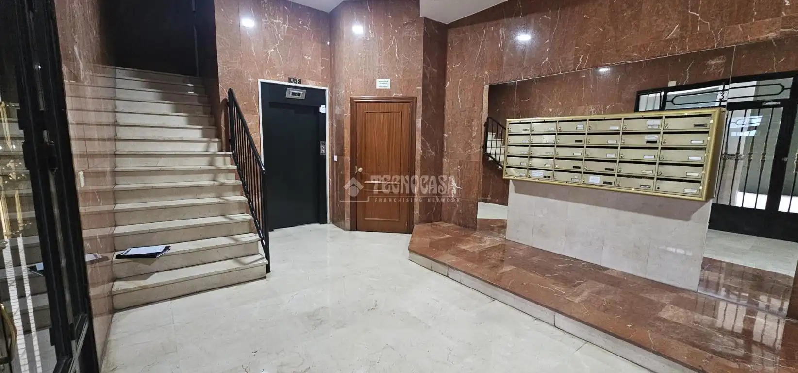 Flat for sale in Sevilla  with Air Conditioner and Terrace
