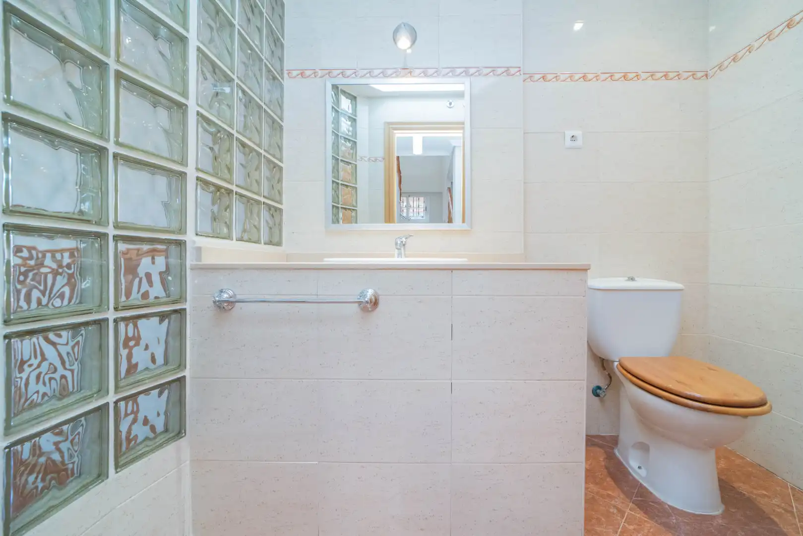 Semi-detached house with terrace for sale in Calle Río Guadalix 33, imagen 18