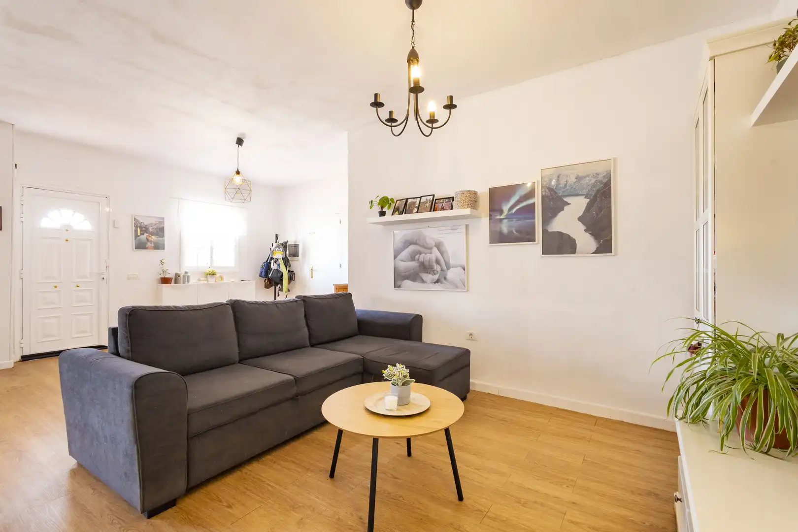 Sala de estar de Casa adosada en venta en San Cristóbal de la Laguna con Jardín privado y Terraza