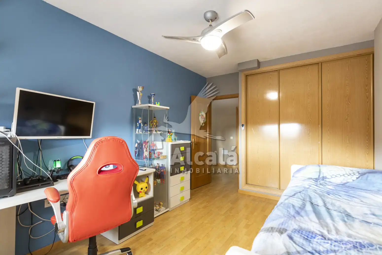Habitación de Casa adosada en venta en Valdeavero con Aire acondicionado, Calefacción y Jardín privado