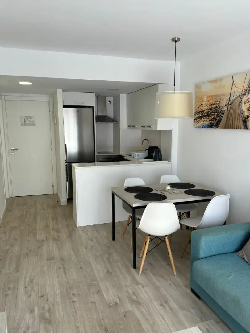 Cocina de Apartamento de alquiler en L'Estartit con Aire acondicionado, Calefacción y Terraza