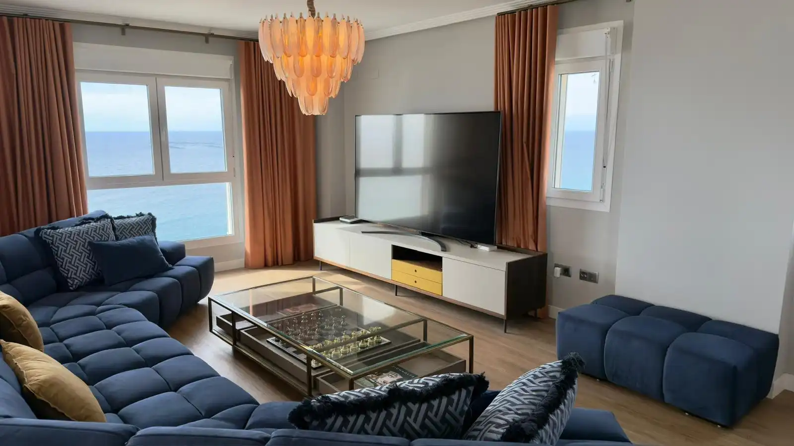 Wohnzimmer von Dachboden zum Verkauf in Villajoyosa / La Vila Joiosa mit Klimaanlage, Privatgarten und Terrasse