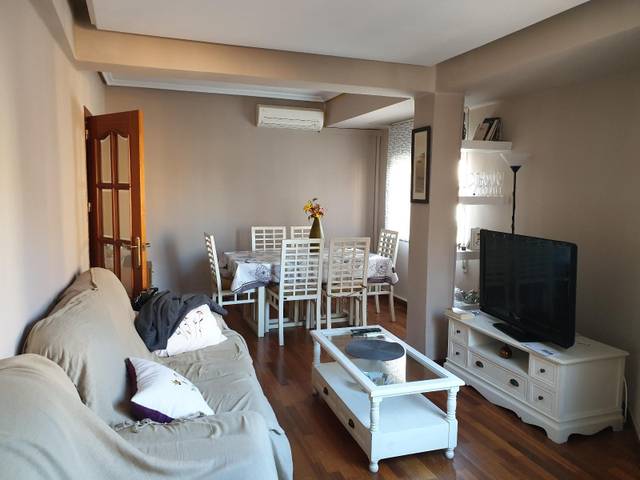 Piso en Venta en Ensanche - Río Júcar