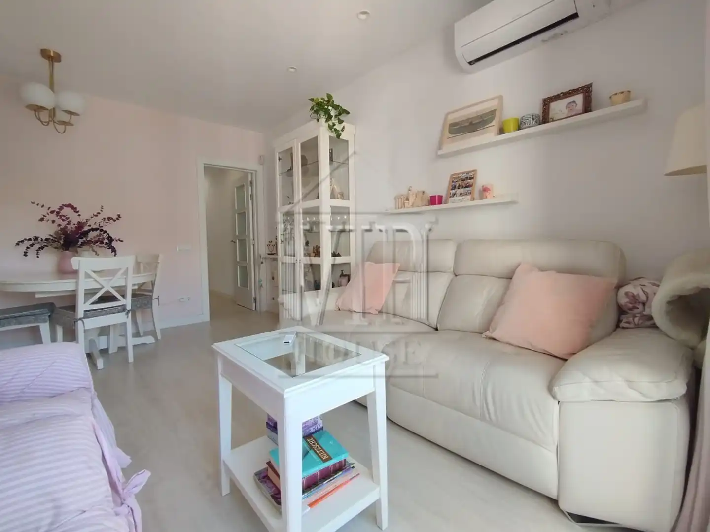 Sala de estar de Piso en venta en Barcelona con Aire acondicionado, Calefacción y Parquet