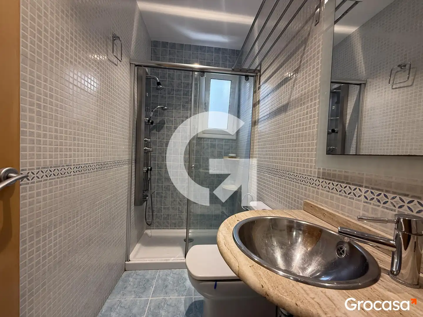 Baño de Piso en venta en Premià de Mar con Aire acondicionado, Trastero y Horno