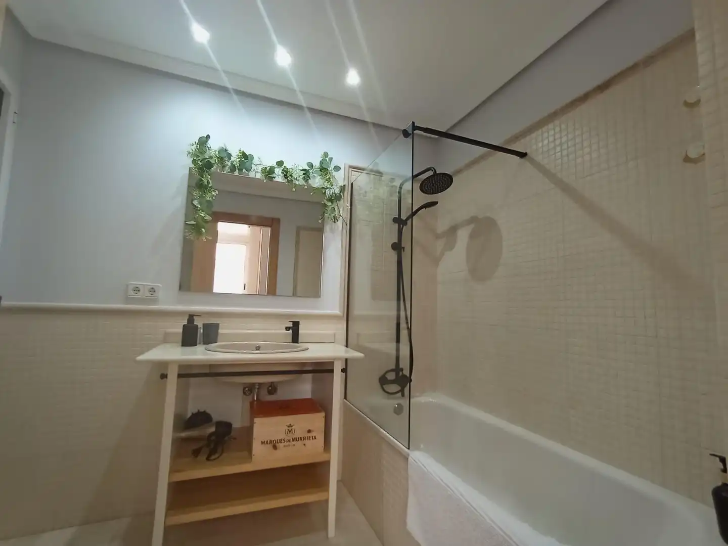 Flat for rent in Ensanche - Diputación
