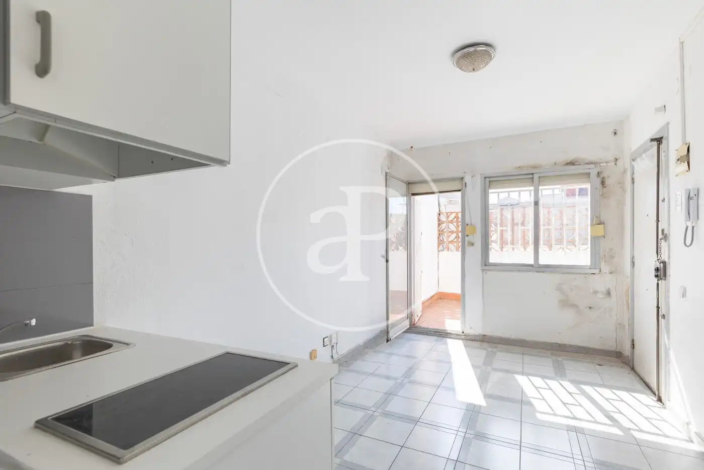 Cocina de Piso en venta en  Barcelona Capital con Calefacción y Terraza