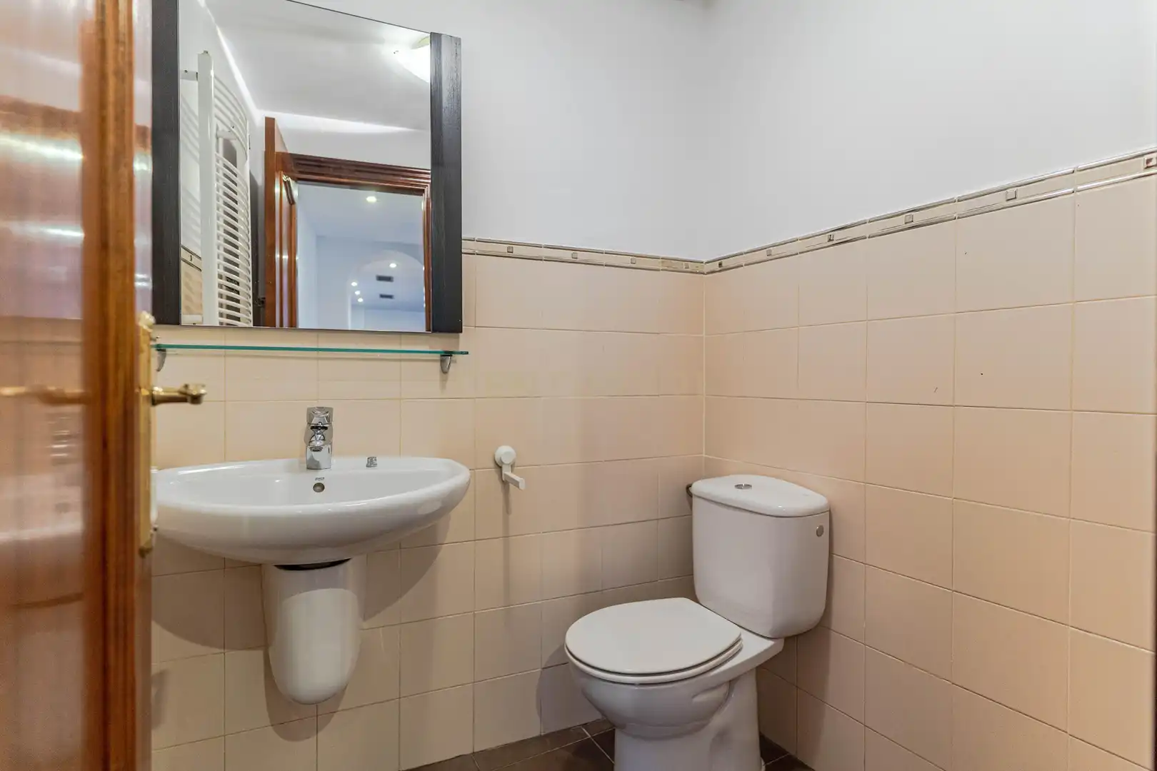 Bathroom of Apartments for sale in La Zubia Ciudad