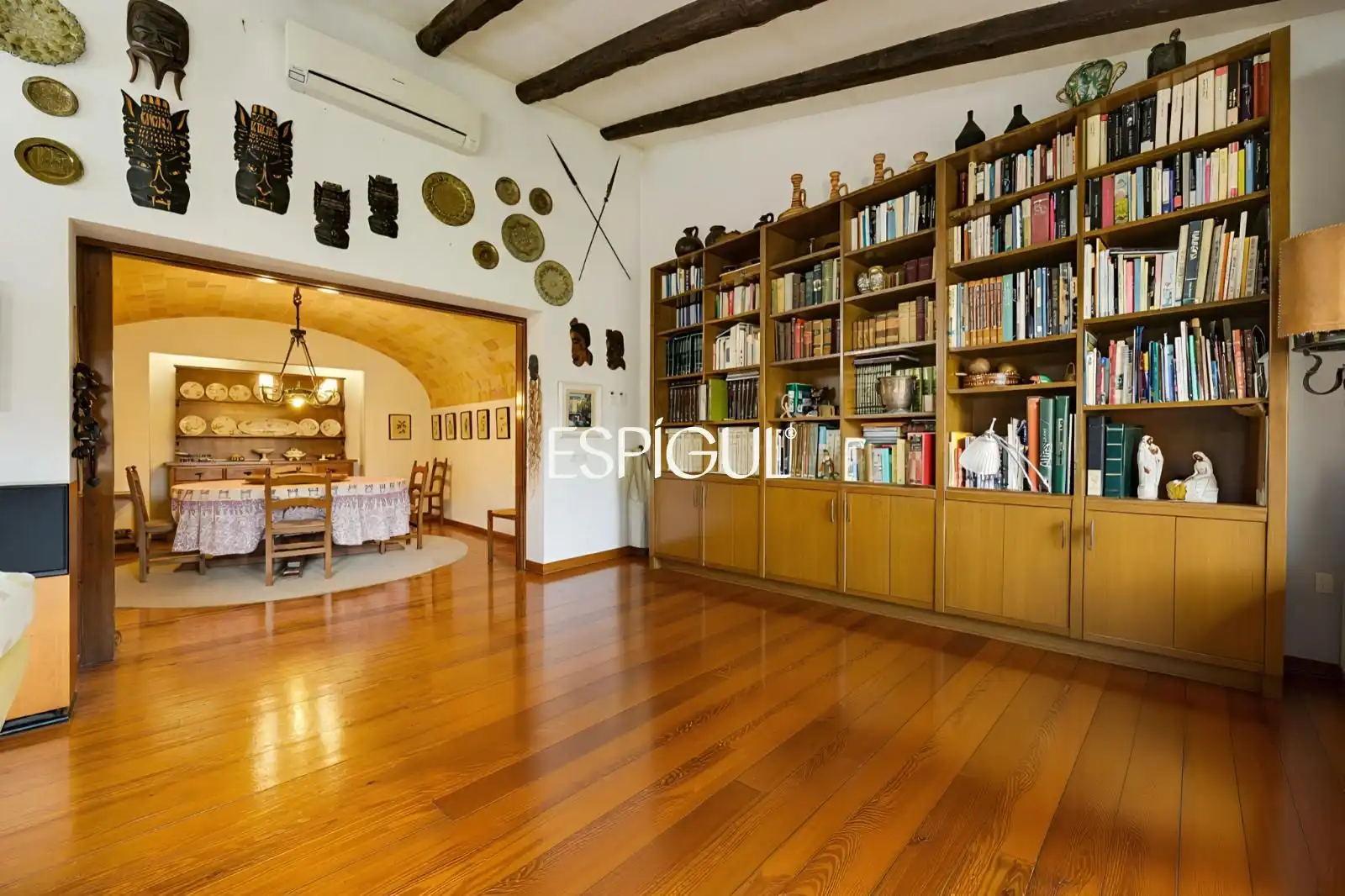 Sala de estar de Casa o chalet en venta en Torroella de Montgrí con Calefacción, Terraza y Piscina