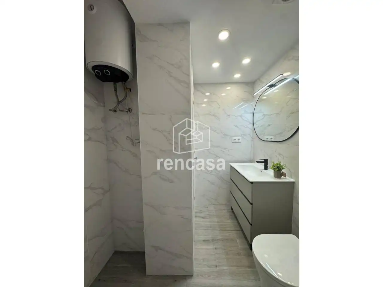 Bathroom of Flat for sale in Cambrils  with Air Conditioner, Heating and Furnished